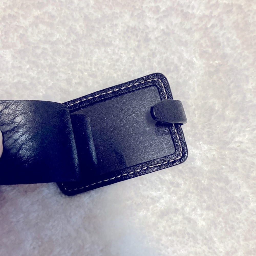 Coach Black Hangtag Final Price - Picture 3 of 5